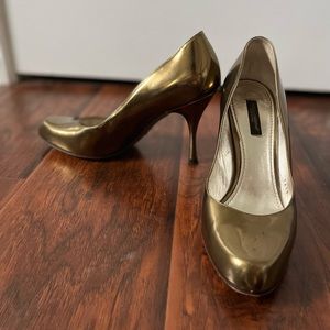 Gold Dolce & Gabbana Pumps